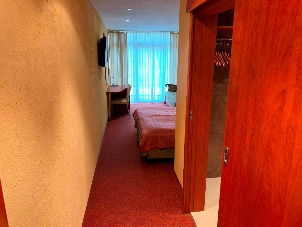 Resort Piaseczno Rozpłucie Extérieur photo